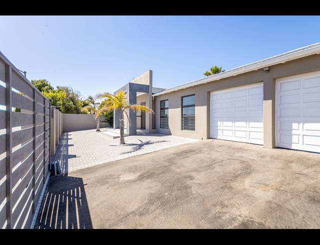 3 BEDROOM FREESTANDING SOLD IN BLOUBERG RISE